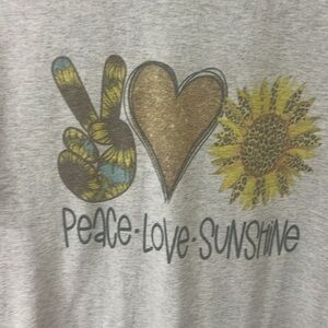 Peace Love Sunshine Gray Tee Size Small